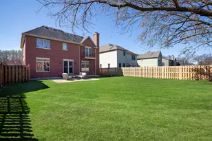 2026 Maple Ave, Northbrook, IL 60062 - Photo 17