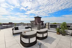 3101 N Ridgeway Ave, Chicago, IL 60618 - Photo 25