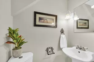 1518 W University Ave, Champaign, IL 61821 - Photo 13