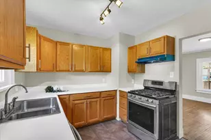 1518 W University Ave, Champaign, IL 61821 - Photo 11