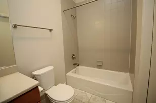 1540 W Fullerton Ave, Chicago, IL 60614 - Photo 15