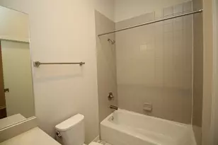 1540 W Fullerton Ave, Chicago, IL 60614 - Photo 13