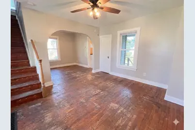 721 Dean Street #North, Woodstock, IL 60098 - Photo 3