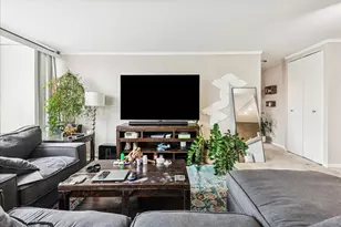 5445 N Sheridan Rd, Chicago, IL 60640 - Photo 3