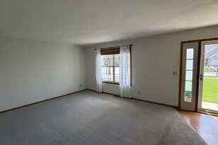 3130 Stowmarket Ave, Rockford, IL 61109 - Photo 7