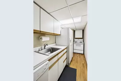 2019 E Avon Lane, Arlington Heights, IL 60004 - Photo 41