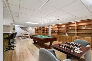 2019 E Avon Ln, Arlington Heights, IL 60004 - Photo 39