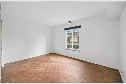 1424 Lehigh Avenue #B1, Glenview, IL 60026 - Photo 15