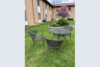 1424 Lehigh Avenue #B1, Glenview, IL 60026 - Photo 19