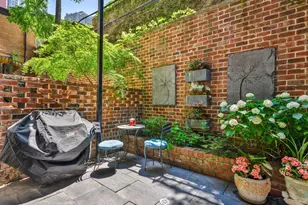 37 E Elm St, Chicago, IL 60611 - Photo 29