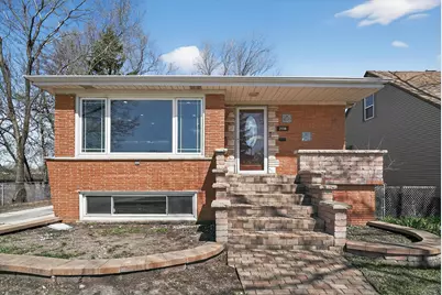 2956 W 99th Place, Evergreen Park, IL 60805 - Photo 3