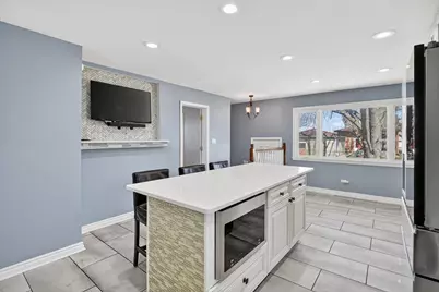 2956 W 99th Place, Evergreen Park, IL 60805 - Photo 11