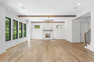 1314 N Eagle St, Naperville, IL 60563 - Photo 5