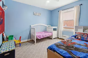 2545 W Summerdale Ave, Chicago, IL 60625 - Photo 9