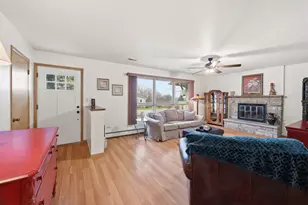 27668 W Luana Ln, Ingleside, IL 60041 - Photo 3