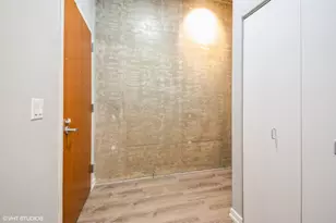 235 W Van Buren St, Chicago, IL 60607 - Photo 9