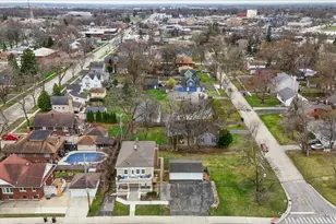 85 E Terra Cotta Ave, Crystal Lake, IL 60014 - Photo 7