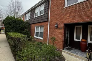 395 Central Ave, Highland Park, IL 60035 - Photo 1