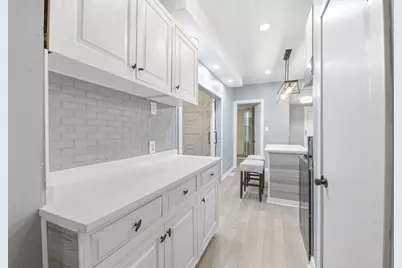 7115 S Rockwell Street, Chicago, IL 60629 - Photo 7