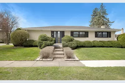 1008 W Ash Drive, Mount Prospect, IL 60056 - Photo 1