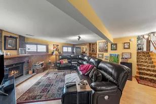 256 S Ellyn Ave, Glen Ellyn, IL 60137 - Photo 13