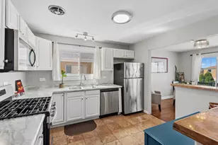 5021 Church St, Skokie, IL 60077 - Photo 7