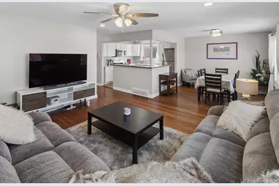 5021 Church Street #2, Skokie, IL 60077 - Photo 5