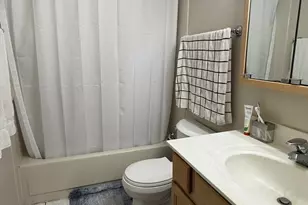 2605 S Indiana Ave, Chicago, IL 60616 - Photo 5