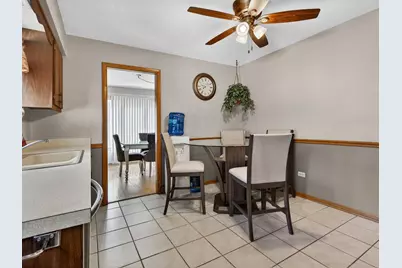 4242 Pinewood Lane, Matteson, IL 60443 - Photo 5