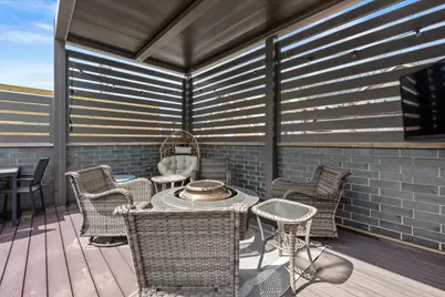 2122 W McLean Street, Chicago, IL 60647 - Photo 33