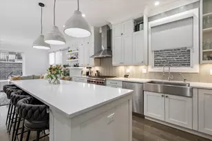 2122 W McLean St, Chicago, IL 60647 - Photo 9