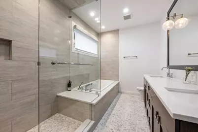 2122 W McLean Street, Chicago, IL 60647 - Photo 19