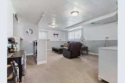 8755 N Oleander Avenue, Niles, IL 60714 - Photo 11