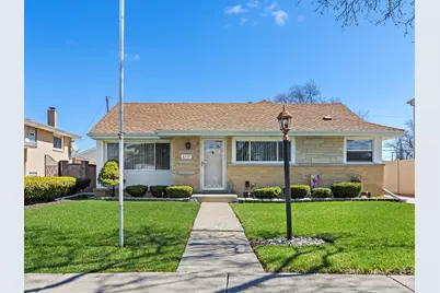 8755 N Oleander Avenue, Niles, IL 60714 - Photo 1