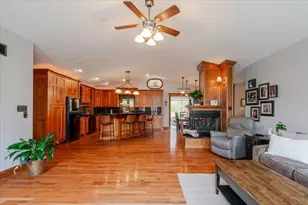 3275 Tohill Ln, Decatur, IL 62521 - Photo 11