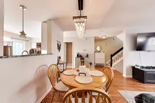 590 N Triumph Ct, Hainesville, IL 60073 - Photo 7