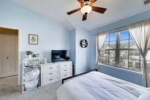 590 N Triumph Ct, Hainesville, IL 60073 - Photo 15