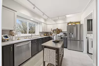 6601 Martin France Circle #2B, Tinley Park, IL 60477 - Photo 7