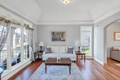 710 Reserve Court, South Elgin, IL 60177 - Photo 5