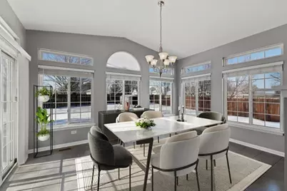 1804 Thornapple Way, Aurora, IL 60504 - Photo 11