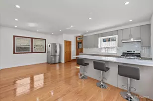 4827 N Harding Ave, Chicago, IL 60625 - Photo 9