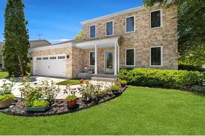 264 N Southport Road, Mundelein, IL 60060 - Photo 1