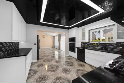 264 N Southport Road, Mundelein, IL 60060 - Photo 5