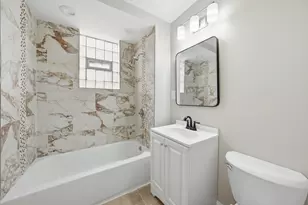 7544 S Eberhart Ave, Chicago, IL 60619 - Photo 9