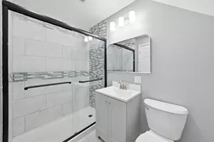 7544 S Eberhart Ave, Chicago, IL 60619 - Photo 17