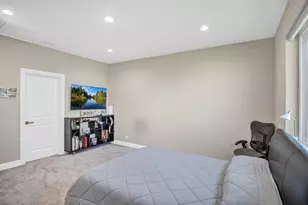 70 Prairie Ct, Wheeling, IL 60090 - Photo 25