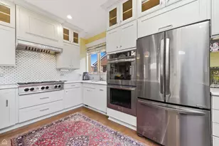 1516 W Sherwin Ave, Chicago, IL 60626 - Photo 13