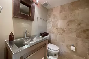 175 E Delaware Pl, Chicago, IL 60611 - Photo 25