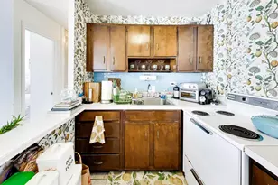 2740 N Pine Grove Ave, Chicago, IL 60614 - Photo 15