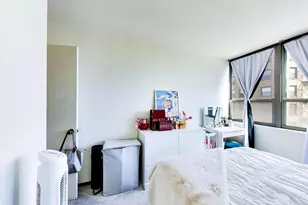 2740 N Pine Grove Ave, Chicago, IL 60614 - Photo 11